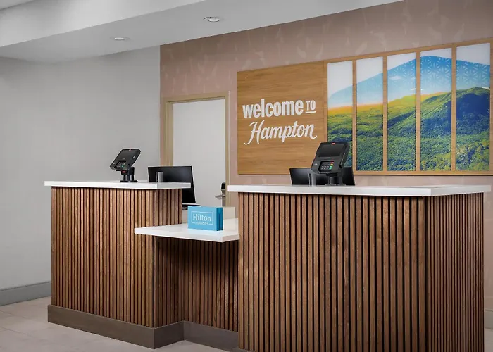 Hampton Inn & Suites Clinton