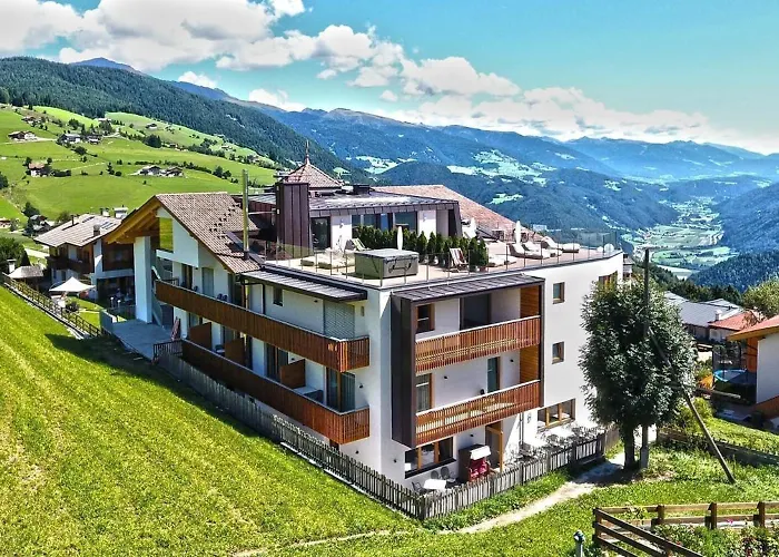 Hotel Kristall Meransen