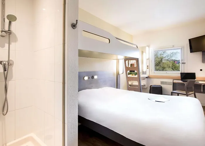 ibis budget Fréjus Capitou A8
