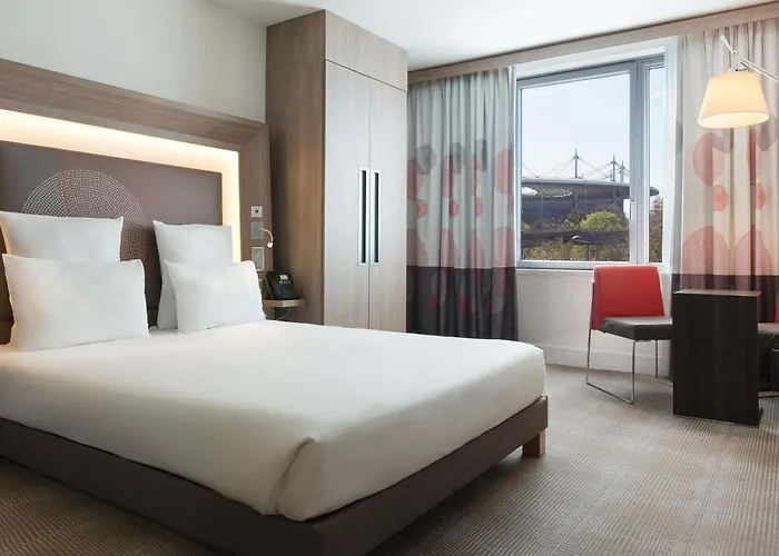 Novotel Paris Stade de France Basilique Saint-Denis 