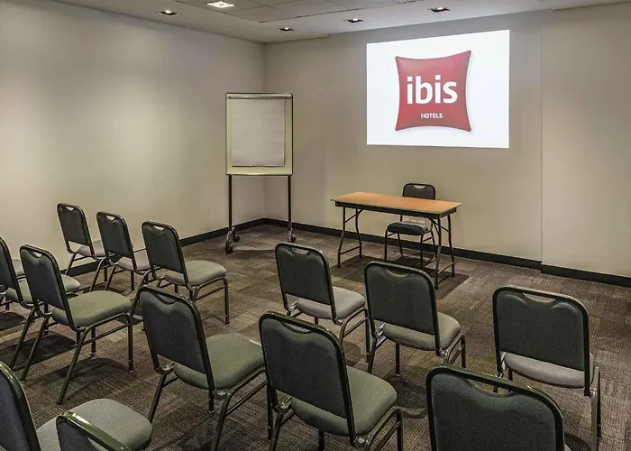 Ibis Chapeco Hotel