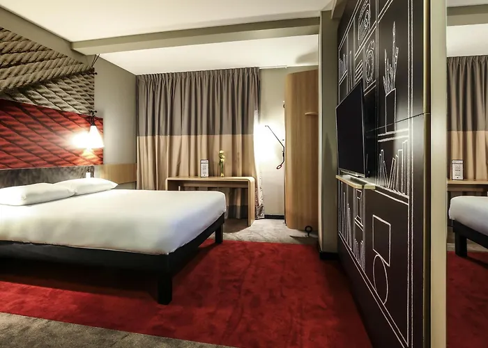 Hotel Ibis Niort Est Mendes France