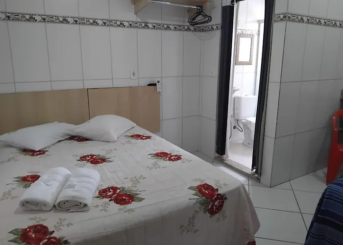 Pousada Soares Aparecida 