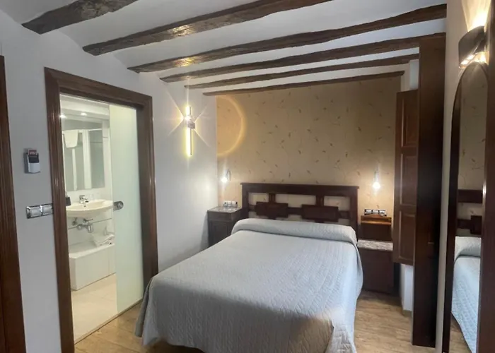 Hostal Rey Pedro I Santo Domingo De La Calzada