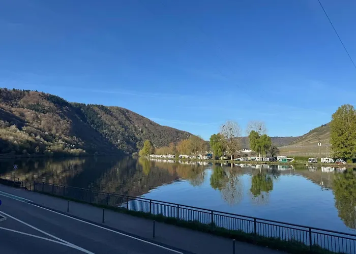 Hotel Haus Burg Metternich Beilstein 