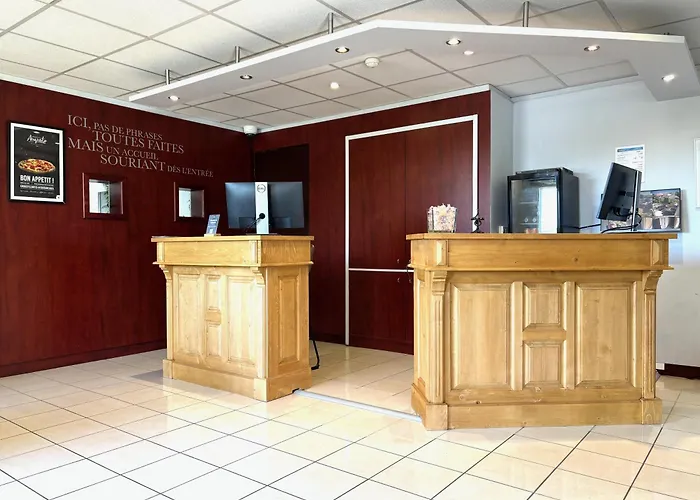 Kyriad Bordeaux Lormont