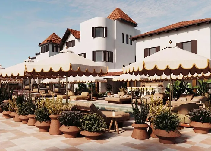 Casa Mett Sitges - Fully Refurbished Hotel