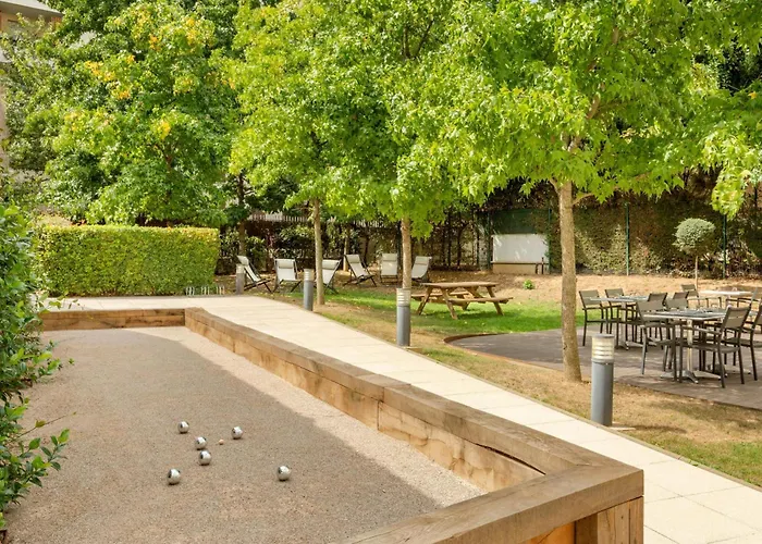 Courtyard By Marriott Paris Saint Denis