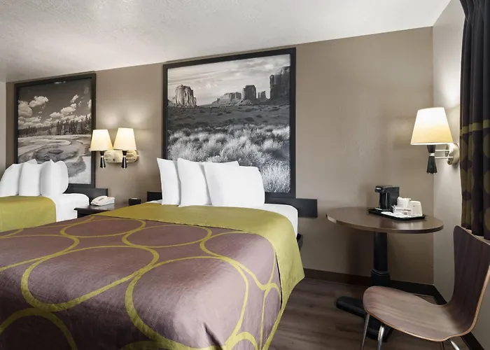Super 8 By Wyndham Ogden, Utah Hotel