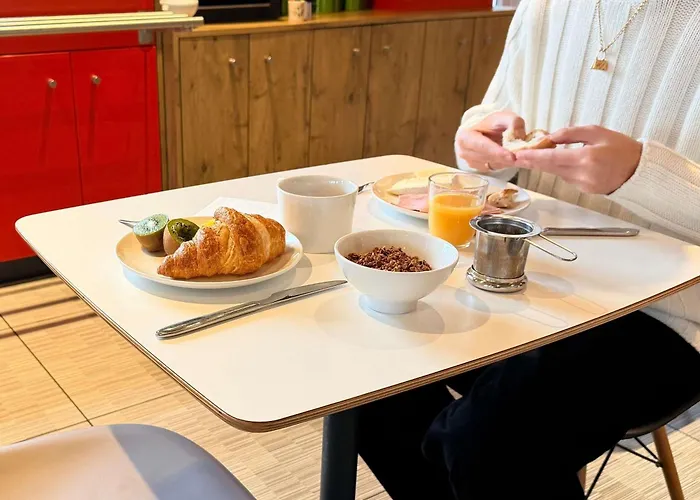 Hotel ibis Rennes Cesson