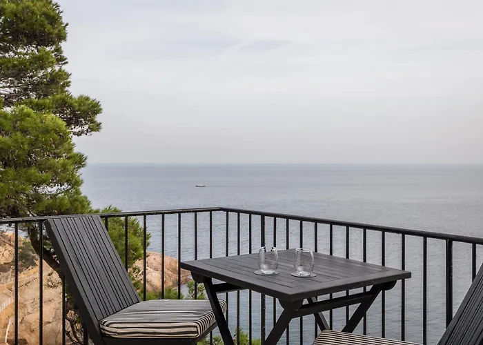 Bypillow Cap Sa Sal (Adults Only) Begur