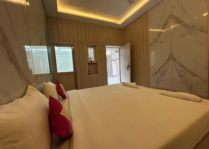 Agra (Uttar Pradesh) Hotels