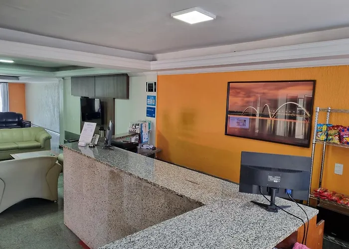 Executive Plaza Hotel