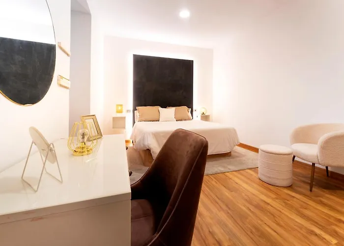 Infinium Zamora Suites con parking