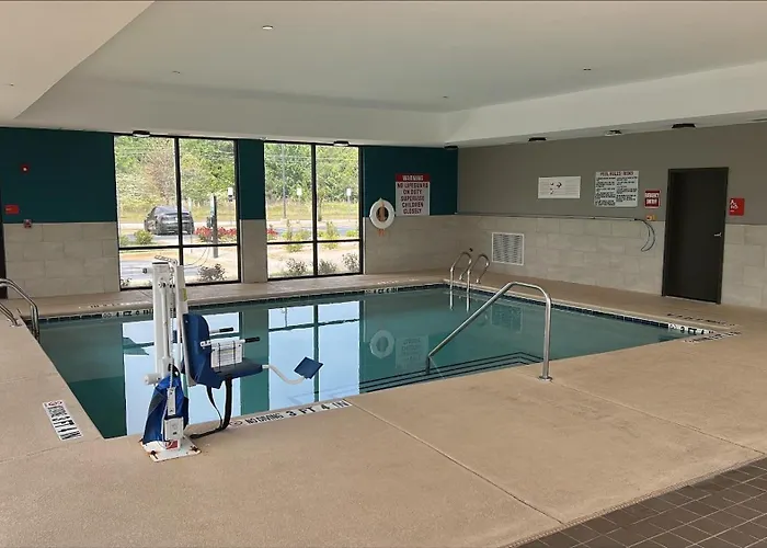 Avid Hotel Perry-National Fairground Area By Ihg