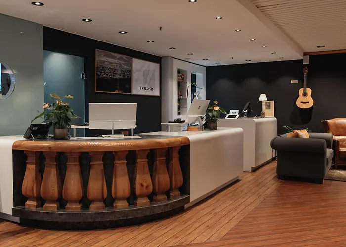 Home Hotel With Tromsø