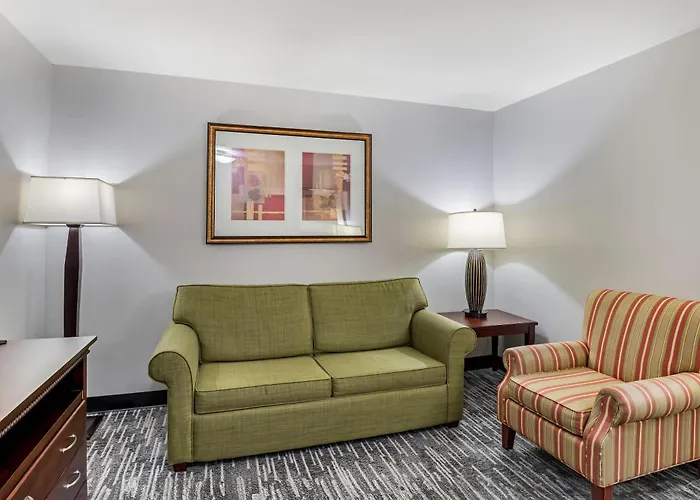 Ashland Hotels