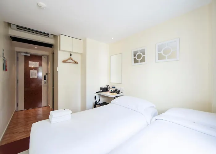 Fragrance Hotel - Balestier