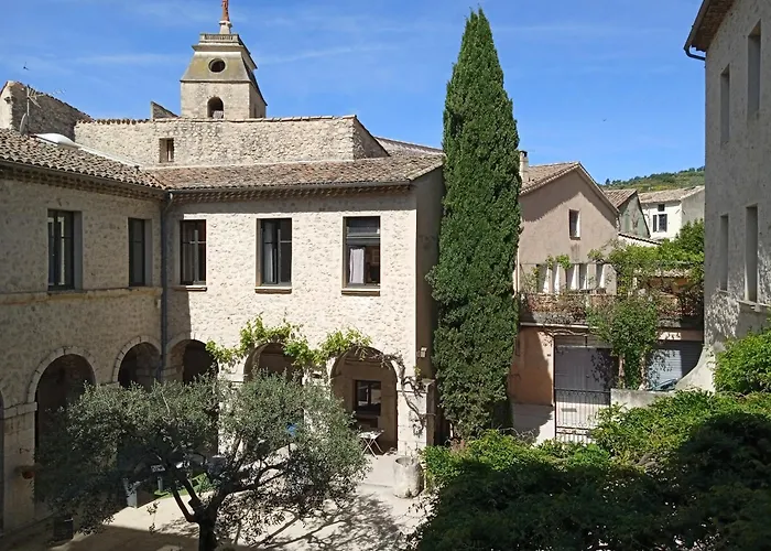 Aparthotel Le Cloître des Dominicains à Buis-les-Baronnies