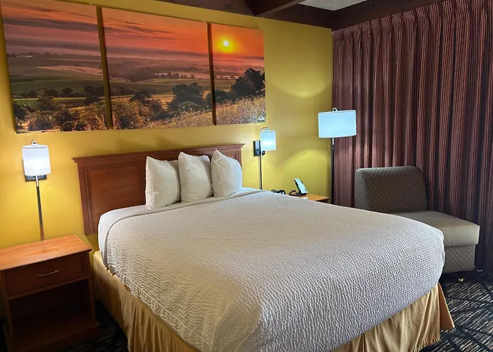 Days Inn By Wyndham Niles