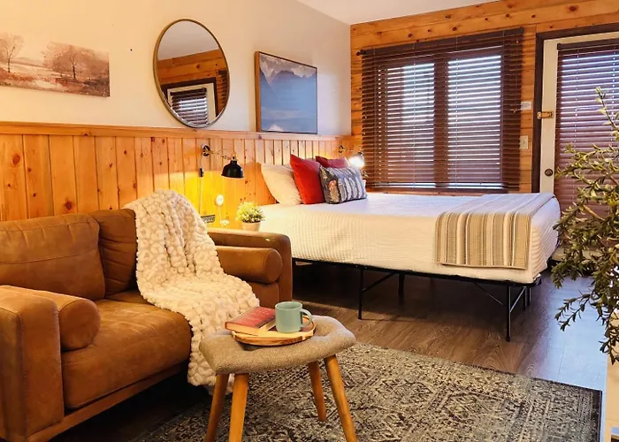 Granby Stay With Resort Amenities