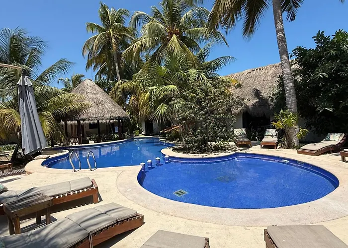 Mayan Mittoz Isla Holbox
