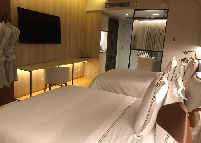 Qoya Hotel Curitiba, Curio Collection By Hilton