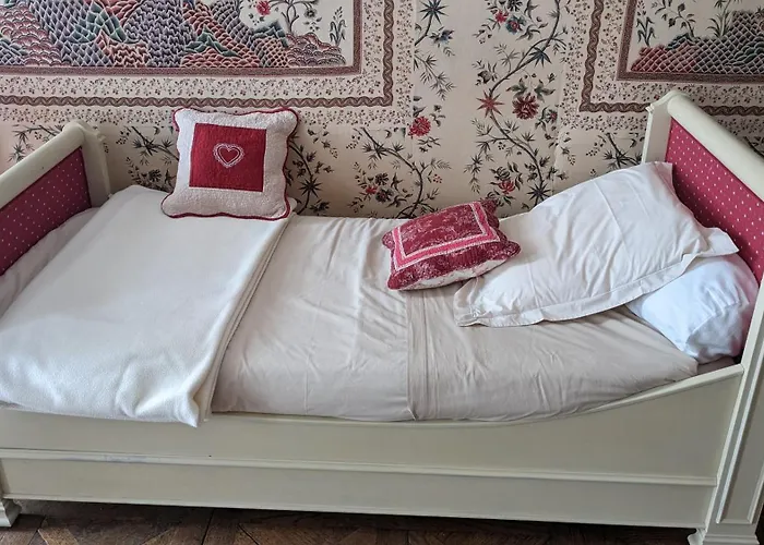 Exceptionnelle Maison d'Artiste&Son Jardin Secret au pied de la Cathédrale Le Puy-en-Velay