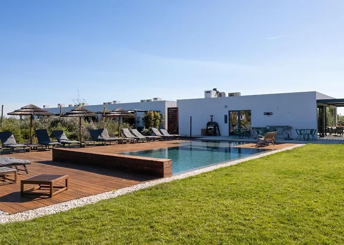 Quinta Da Amendoeira - Evora - The Farmhouse