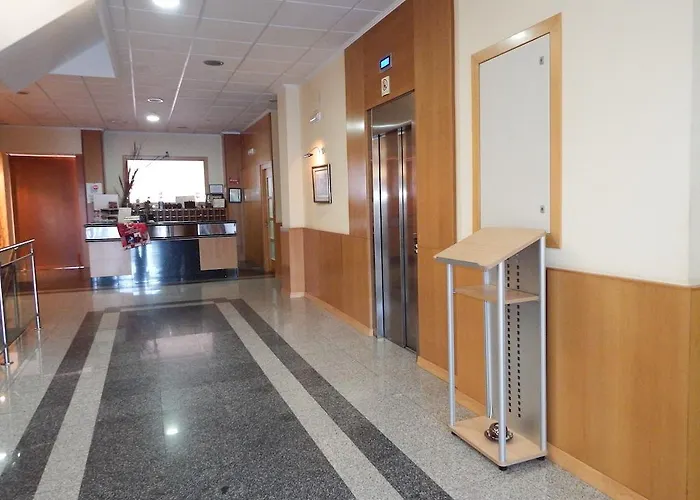 Hotel Isur Llerena