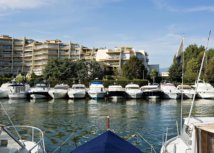 Vacancéole - Résidence Carré Marine Mandelieu