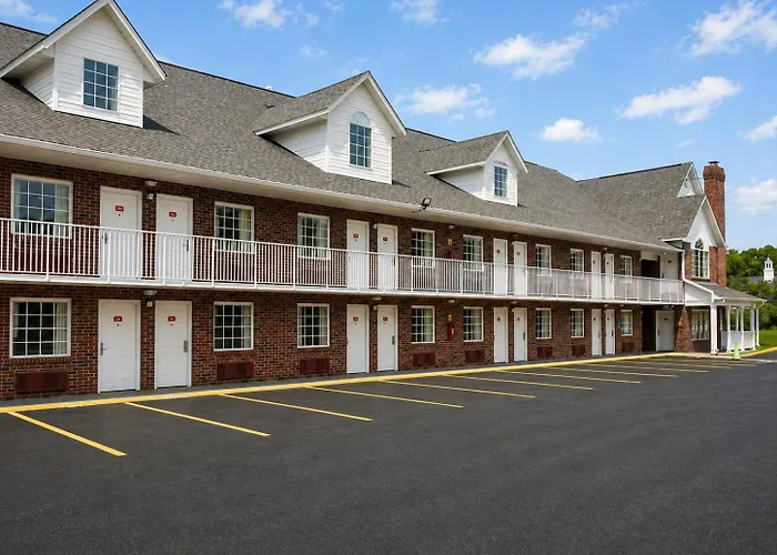Carriage House Inn