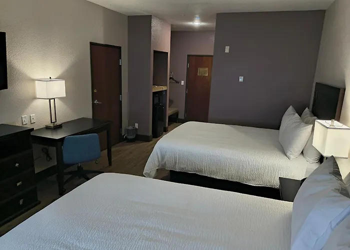 Grander Inn & Suites By Ihg Tyler