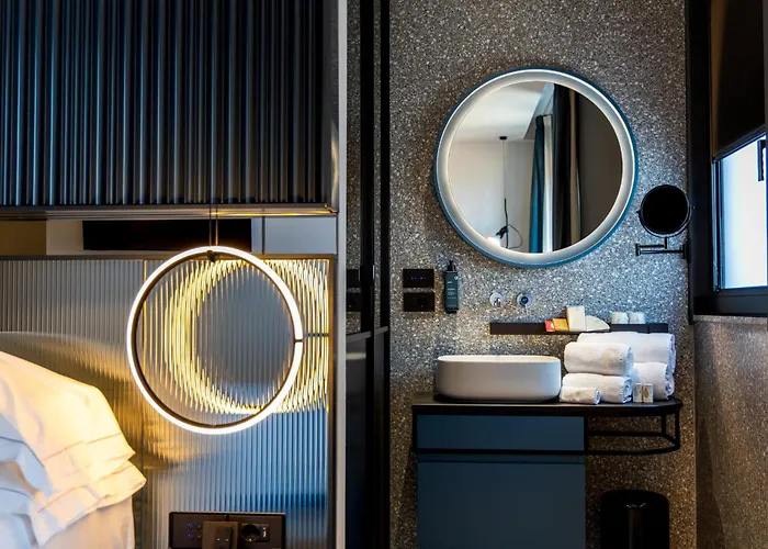Hotel Ristorante Al Caminetto Worldhotels Crafted Adults Only Torri Del Benaco