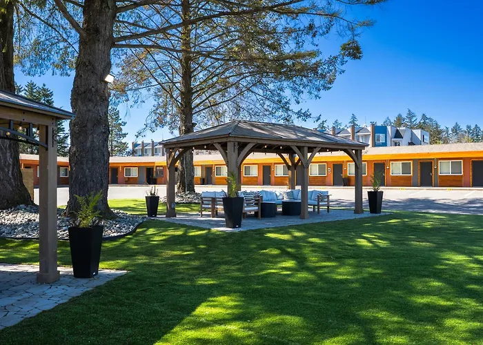Parksville Hotels
