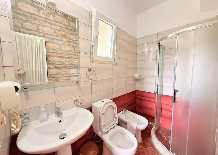 Aparthotel Paja Ksamil