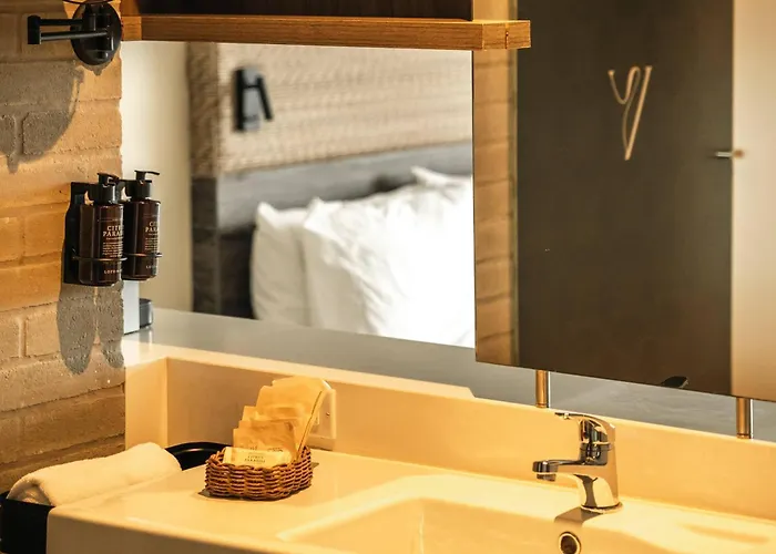 V Grand Hotel, A Member Of Radisson Individuals Medellin
