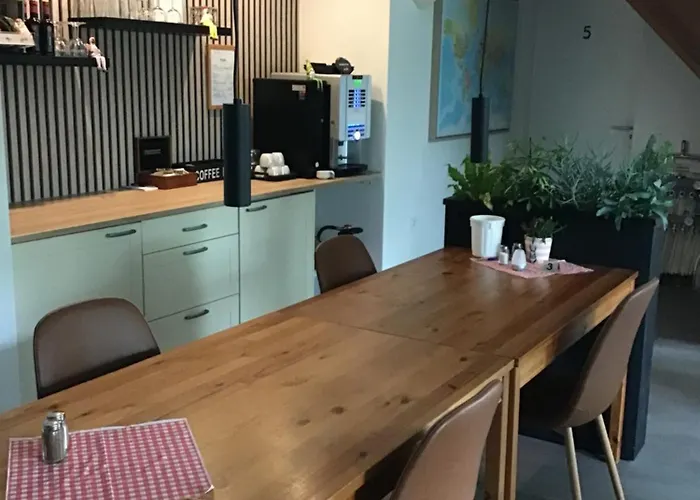 B&B Knooppunt70 Arcen