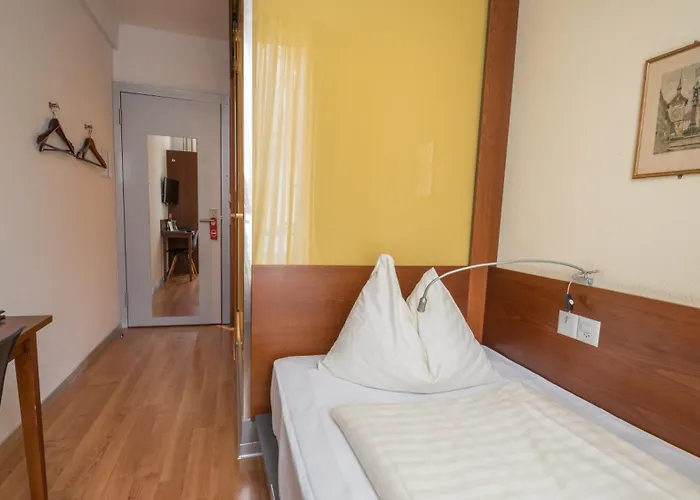 Hotel Goldener Schluessel Berna