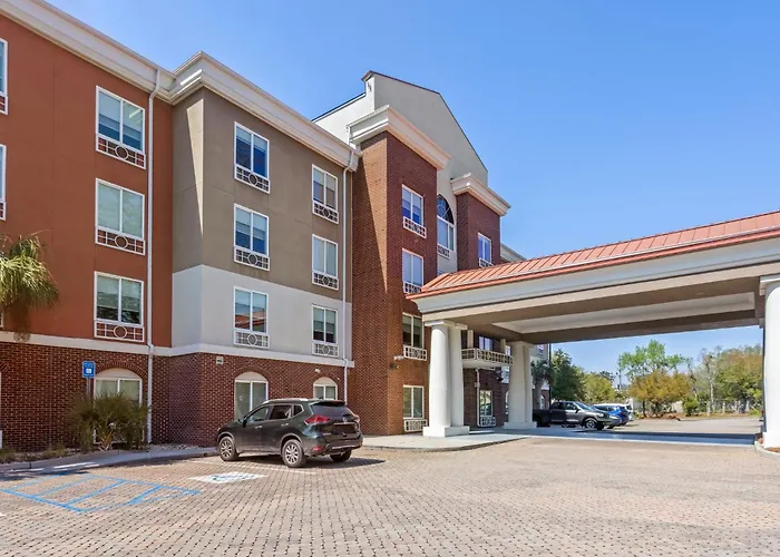 Holiday Inn Express Hotel & Suites Savannah Midtown By Ihg