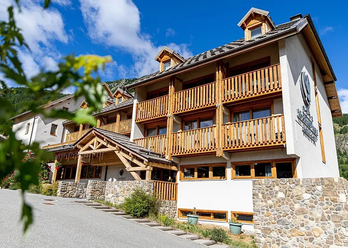 Le Grand Aigle Hotel & Spa****