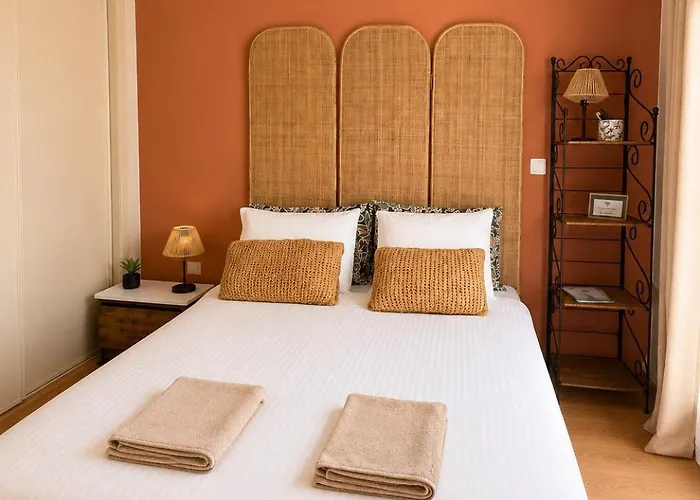 Cosy Room With Bathroom And Private Access