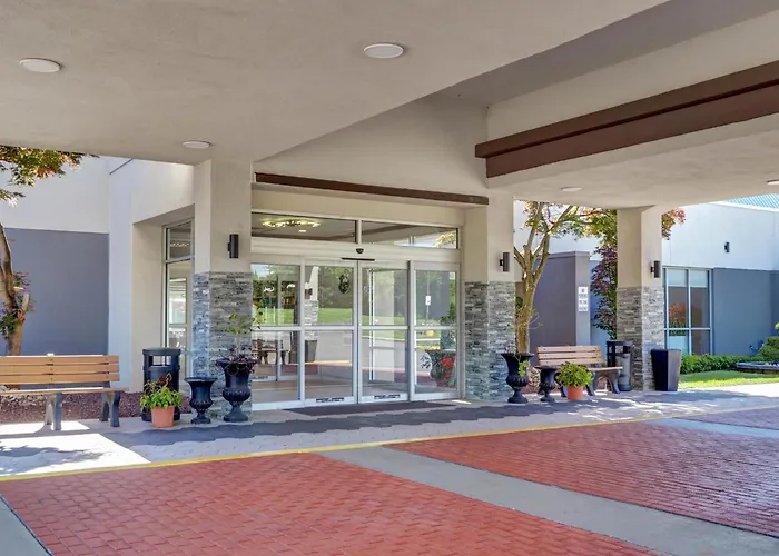 Holiday Inn - Piscataway - Somerset By Ihg