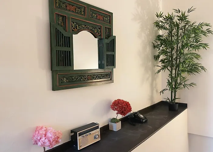 Inn At Temple St By Q Loft Singapore