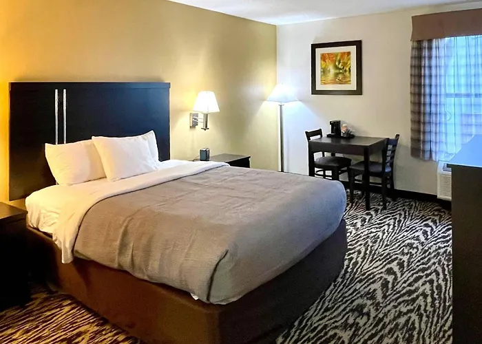 Quality Inn & Suites Clemmons I-40