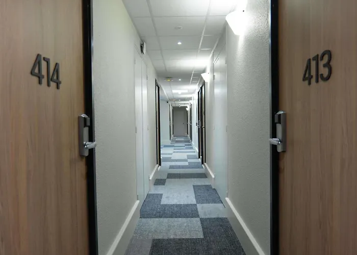 Ibis Agen Centre - Rénové en 2026