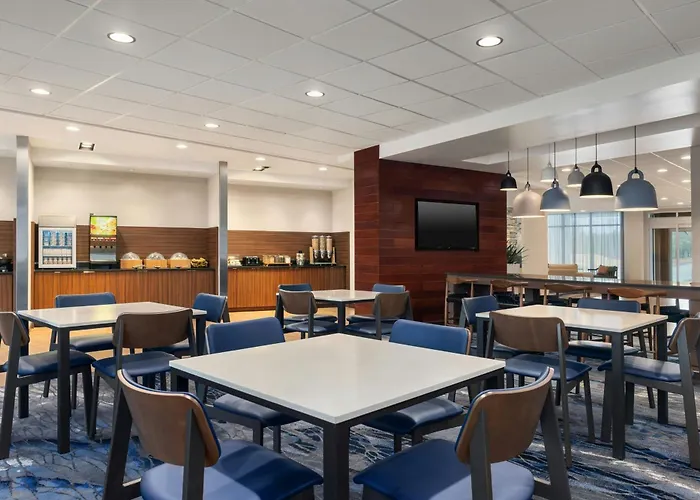 Fairfield Inn & Suites By Marriott Atlanta Cumming/Johns Creek