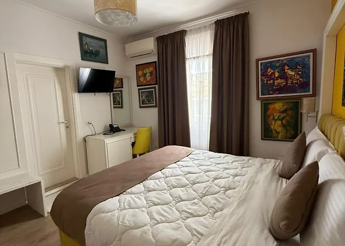 Art Hotel Tirana
