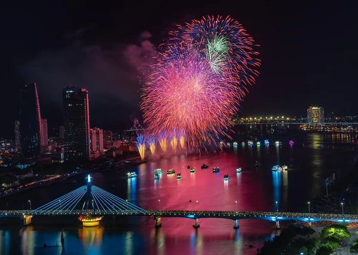 Wink Danang Riverside, Unscripted By Hyatt - 24 Hours Stay