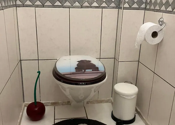 Gästehaus Tante Tienchen 7 Minuten zu Fuss zum Europa Park , plus kostenloses Parkplatzticket Rulantica ,alle unsere Suiten haben einen Balkon